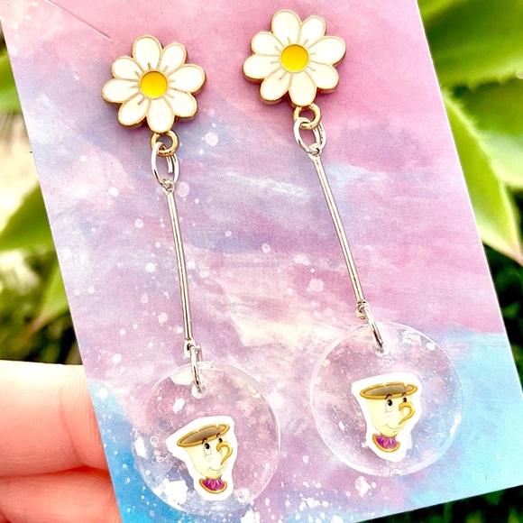 Chip Dangle Earrings - Picture 1 of 4